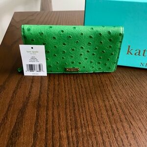 NWT Kate Spade “Portolla Valley” Stacey Wallet in Fresh Green